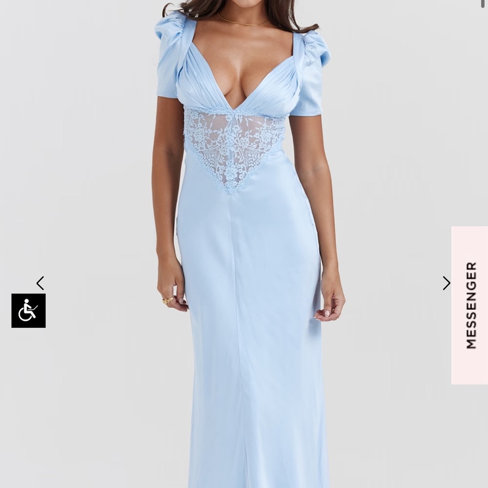 Elegant Light Blue Lace-Detail Maxi Dress